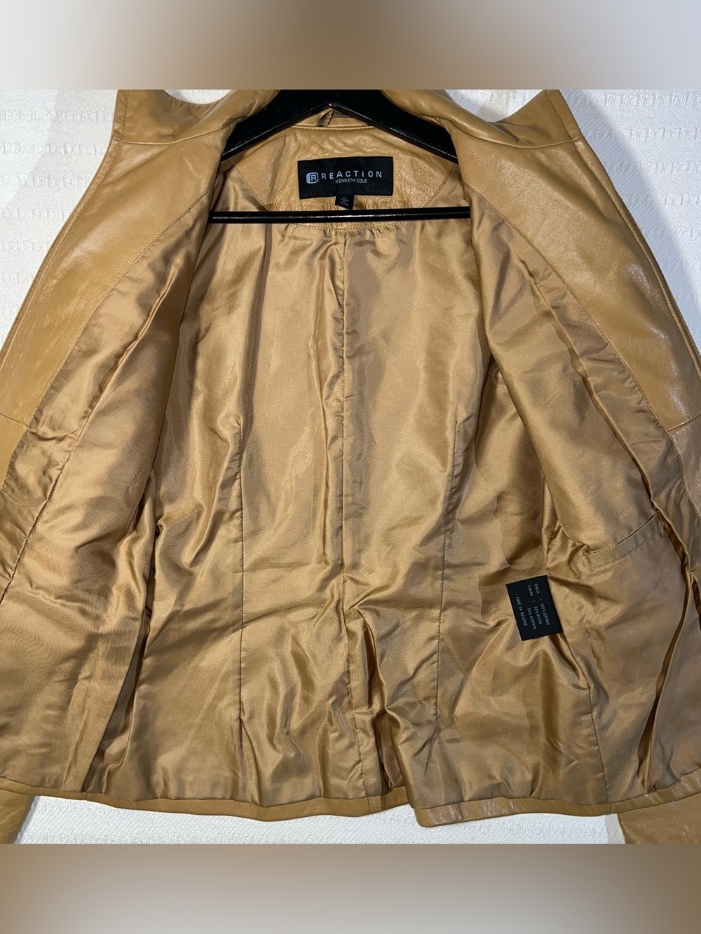 Kenneth Cole Reaction Womens Genuine Leather Moto Jacket Size M Soft Comfortable - Picture 4 of 11